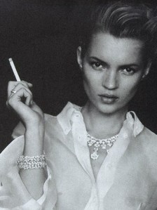 young-kate-moss-smoking