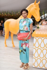 tolula-adeyemi_glamour_21jul14_rex_b_592x888