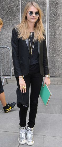 Black Outfir Silver Sneakers