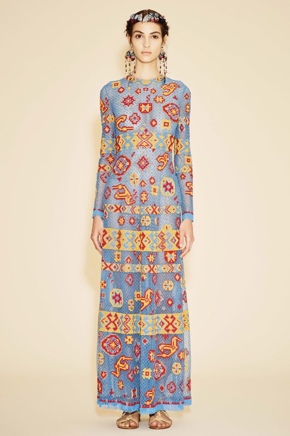 valentino-013-1366_592x888