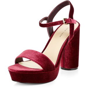 velvet-heels